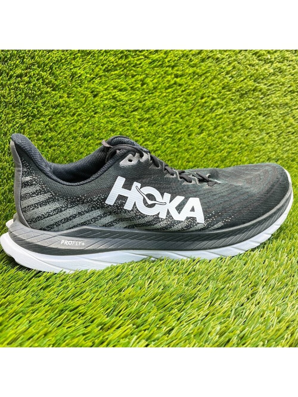 Hoka One One Mach 5 Mens Size 12 Black White Athletic Running Shoes Sneakers